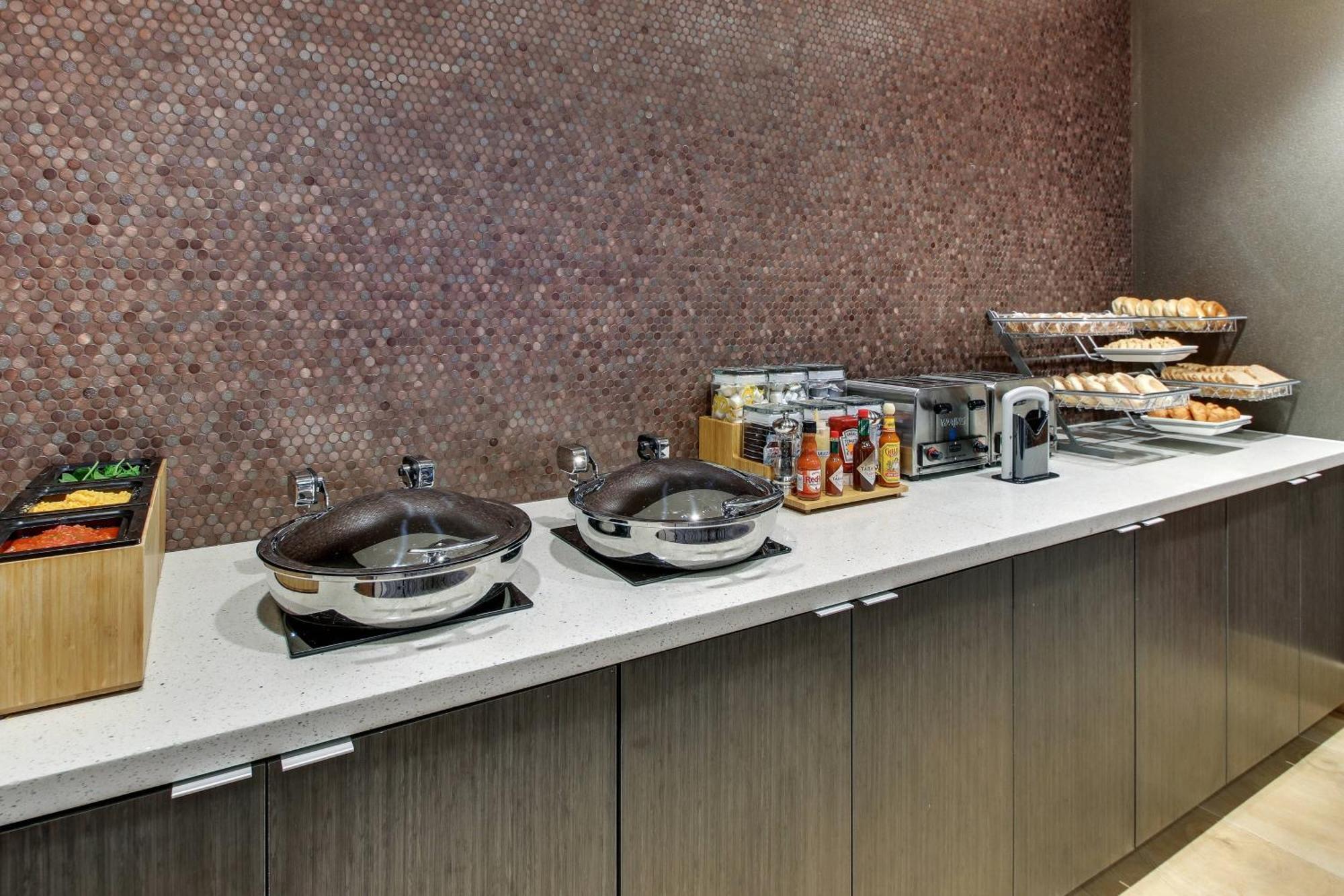 Springhill Suites By Marriott Montgomery Downtown Экстерьер фото